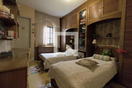 Casa à venda com 190m², 4 quartos e 3 vagas Casa à venda com 190m², 4 quartos e 3 vagasQuarto Suíte 2