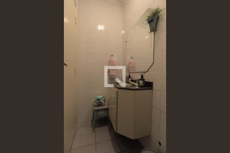 Lavabo de casa à venda com 4 quartos, 190m² em Vila Anglo Brasileira, São Paulo