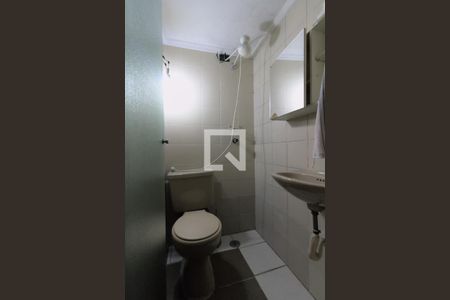 Casa à venda com 190m², 4 quartos e 3 vagas Casa à venda com 190m², 4 quartos e 3 vagasBanheiro de Serviço