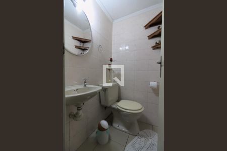 Casa à venda com 190m², 4 quartos e 3 vagas Casa à venda com 190m², 4 quartos e 3 vagasBanheiro da Suíte 4