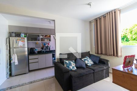 Sala de apartamento à venda com 2 quartos, 48m² em Encantado, Rio de Janeiro