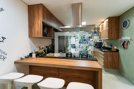 Apartamento para alugar com 177m², 3 quartos e 3 vagas Apartamento para alugar com 177m², 3 quartos e 3 vagasCozinha