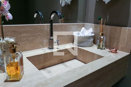 Apartamento para alugar com 177m², 3 quartos e 3 vagas Apartamento para alugar com 177m², 3 quartos e 3 vagasLavabo - Detalhe