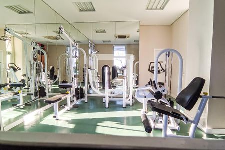 Apartamento para alugar com 177m², 3 quartos e 3 vagas Apartamento para alugar com 177m², 3 quartos e 3 vagasÁrea Comum - Academia