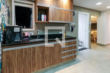 Apartamento para alugar com 177m², 3 quartos e 3 vagas Apartamento para alugar com 177m², 3 quartos e 3 vagasCozinha
