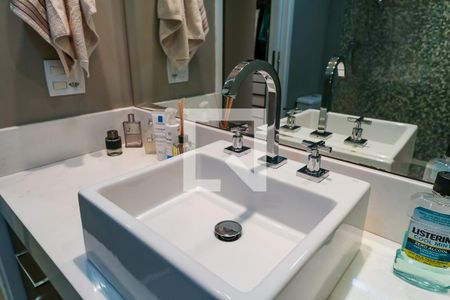 Apartamento para alugar com 177m², 3 quartos e 3 vagas Apartamento para alugar com 177m², 3 quartos e 3 vagasBanheiro Suíte Master