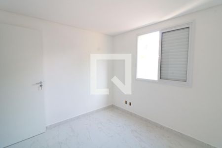 Quarto 2 de apartamento para alugar com 2 quartos, 50m² em Vila Prudente, São Paulo