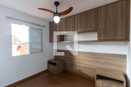 Casa para alugar com 82m², 3 quartos e 2 vagasSuíte
