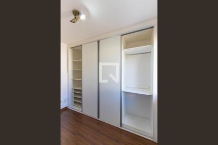 Casa para alugar com 82m², 3 quartos e 2 vagasQuarto 2