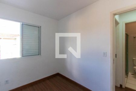 Casa para alugar com 82m², 3 quartos e 2 vagasQuarto 2