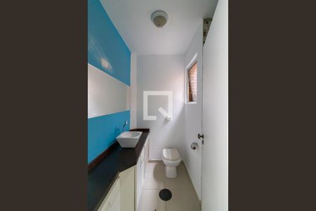 Banheiro de casa à venda com 2 quartos, 65m² em Vila Olímpia, São Paulo