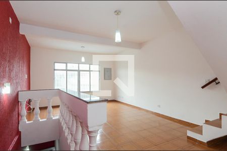 Sala de casa para alugar com 3 quartos, 182m² em Gopouva, Guarulhos