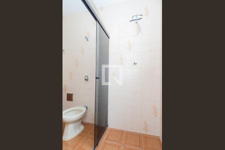 Casa para alugar com 182m², 3 quartos e 5 vagasBanheiro 1