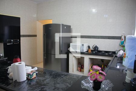 Casa à venda com 160m², 2 quartos e 2 vagas Casa à venda com 160m², 2 quartos e 2 vagasCozinha