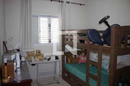 Casa à venda com 160m², 2 quartos e 2 vagas Casa à venda com 160m², 2 quartos e 2 vagasQuarto 1