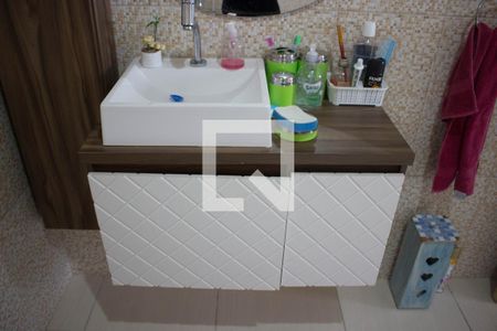 Casa à venda com 160m², 2 quartos e 2 vagas Casa à venda com 160m², 2 quartos e 2 vagasPia