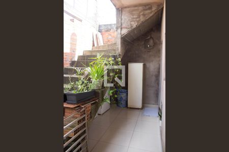 Casa à venda com 160m², 2 quartos e 2 vagas Casa à venda com 160m², 2 quartos e 2 vagasLavanderia