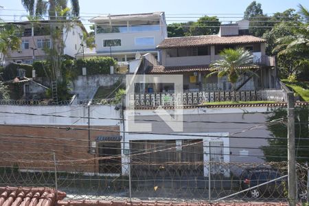Casa para alugar com 350m², 5 quartos e 3 vagasVista da Rua