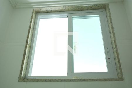 Casa para alugar com 350m², 5 quartos e 3 vagasBanheiro Social