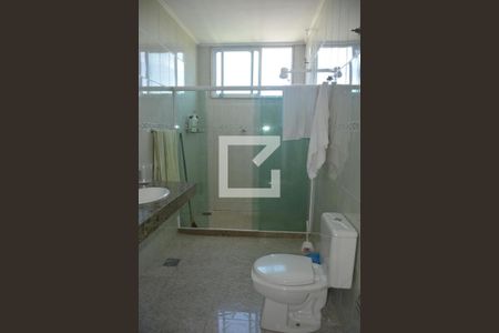 Casa para alugar com 350m², 5 quartos e 3 vagasBanheiro da Suíte 5