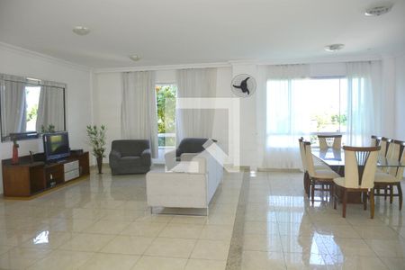 Sala 1 de casa para alugar com 5 quartos, 350m² em Jardim Guanabara, Rio de Janeiro