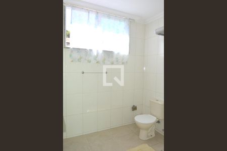 Casa para alugar com 350m², 5 quartos e 3 vagasBanheiro Corredor