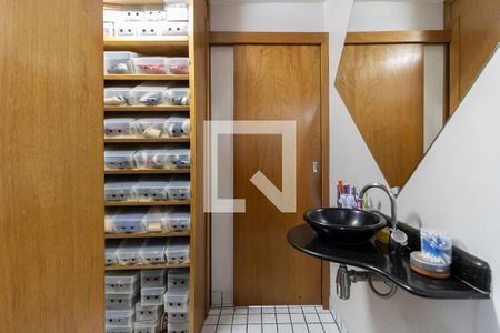 Casa à venda com 200m², 4 quartos e 1 vagaLavabo da Suíte