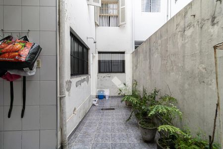Casa à venda com 200m², 4 quartos e 1 vagaQuintal