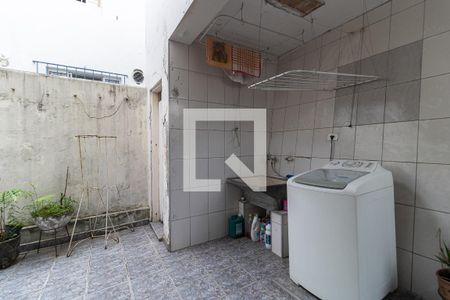 Casa à venda com 200m², 4 quartos e 1 vagaLavanderia