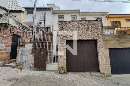 Casa à venda com 200m², 4 quartos e 1 vagaFachada