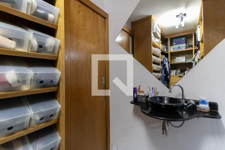 Casa à venda com 200m², 4 quartos e 1 vagaLavabo da Suíte