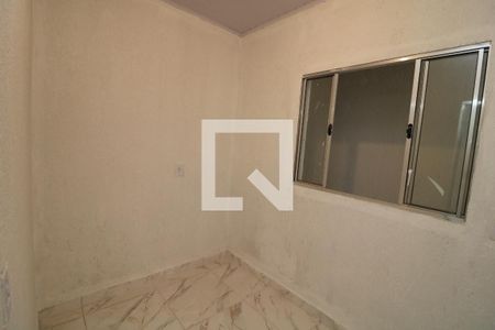 Quarto 1 de casa para alugar com 2 quartos, 65m² em Vila Tolstoi, São Paulo