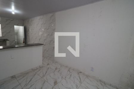 Sala de casa para alugar com 2 quartos, 65m² em Vila Tolstoi, São Paulo