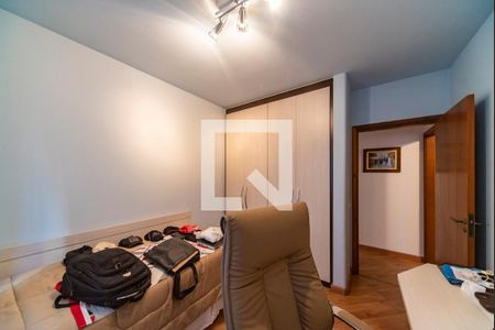 Apartamento à venda com 157m², 3 quartos e 2 vagasQuarto 2