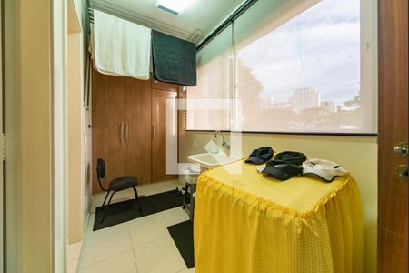 Apartamento à venda com 157m², 3 quartos e 2 vagasÁrea de Serviço