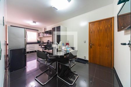 Apartamento à venda com 157m², 3 quartos e 2 vagasCozinha