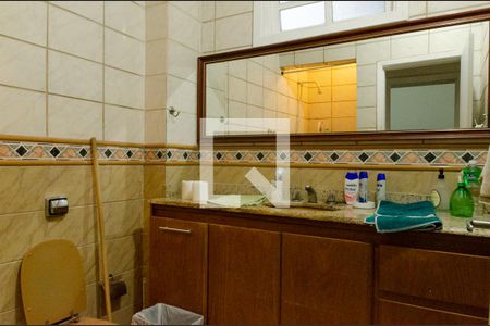 Apartamento à venda com 88m², 2 quartos e sem vaga Apartamento à venda com 88m², 2 quartos e sem vagaBanheiro