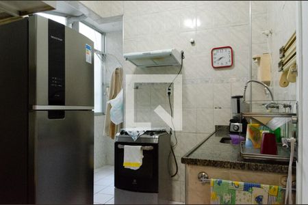 Apartamento à venda com 88m², 2 quartos e sem vaga Apartamento à venda com 88m², 2 quartos e sem vagaCozinha