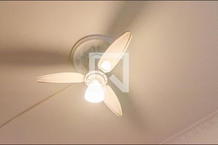 Apartamento à venda com 88m², 2 quartos e sem vaga Apartamento à venda com 88m², 2 quartos e sem vagaDetalhe Sala