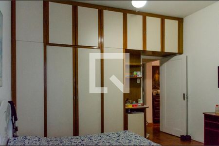Apartamento à venda com 88m², 2 quartos e sem vaga Apartamento à venda com 88m², 2 quartos e sem vagaQuarto 2 - Armários
