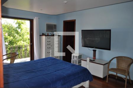 Casa à venda com 450m², 5 quartos e 5 vagasQuarto 2 - Armários