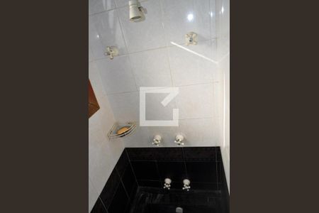 Casa à venda com 450m², 5 quartos e 5 vagasBanheiro Social