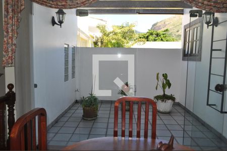 Casa à venda com 450m², 5 quartos e 5 vagasSala de Inverno