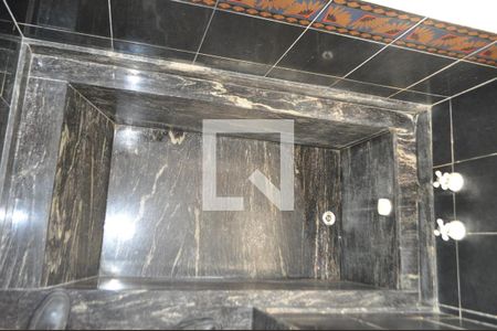 Casa à venda com 450m², 5 quartos e 5 vagasBanheiro Social