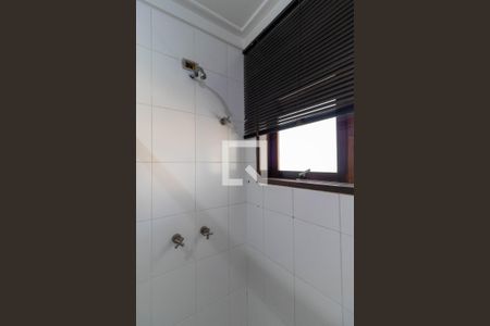 Casa para alugar com 350m², 3 quartos e 3 vagas Casa para alugar com 350m², 3 quartos e 3 vagasBanheiro da Suíte 2