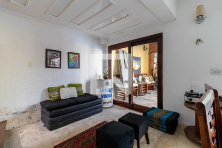 Casa para alugar com 350m², 3 quartos e 3 vagas Casa para alugar com 350m², 3 quartos e 3 vagasSala de Descanso