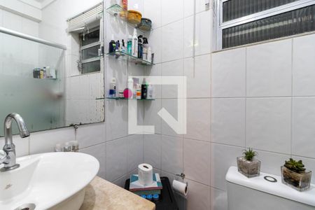 Casa para alugar com 350m², 3 quartos e 3 vagas Casa para alugar com 350m², 3 quartos e 3 vagasBanheiro da Suíte 1