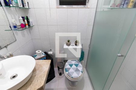 Casa para alugar com 350m², 3 quartos e 3 vagas Casa para alugar com 350m², 3 quartos e 3 vagasBanheiro da Suíte 1