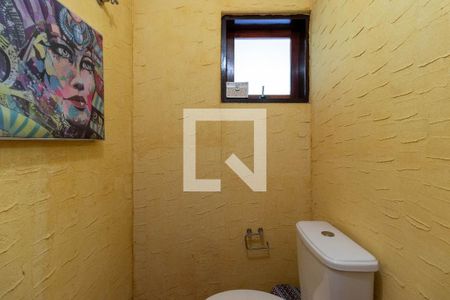 Casa para alugar com 350m², 3 quartos e 3 vagas Casa para alugar com 350m², 3 quartos e 3 vagasLavabo