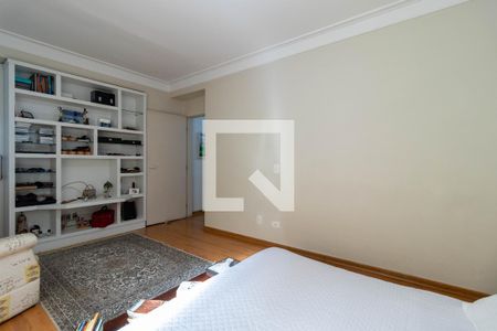 Casa para alugar com 350m², 3 quartos e 3 vagas Casa para alugar com 350m², 3 quartos e 3 vagasSuíte 3